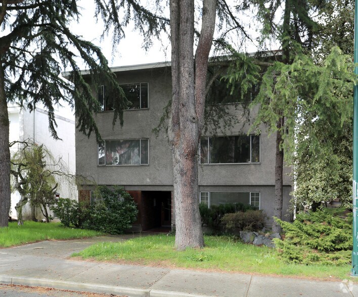 Primary Photo Of , Vancouver Multifamily For Sale