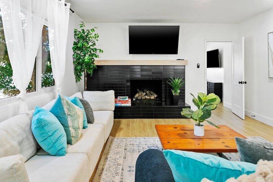 More Photos Of 3139 N 40th St, Phoenix Apartments For Sale