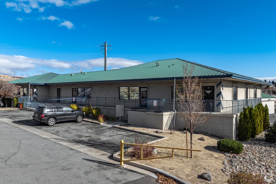 More Photos Of 1975 Selmi Dr, Reno Office For Sale