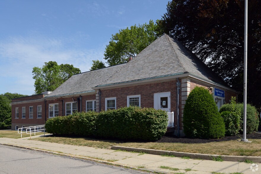 More Photos Of 536 Washington St, Abington Medical For Lease