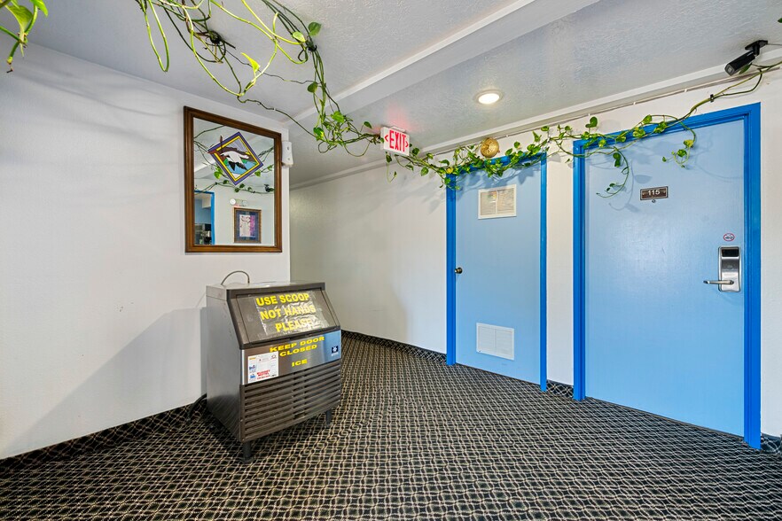 More Photos Of 75 S 350 E, Delta Hotel For Sale