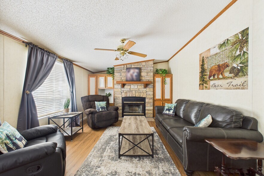 More Photos Of 141 County Road 851, Elizabeth Hotel For Sale