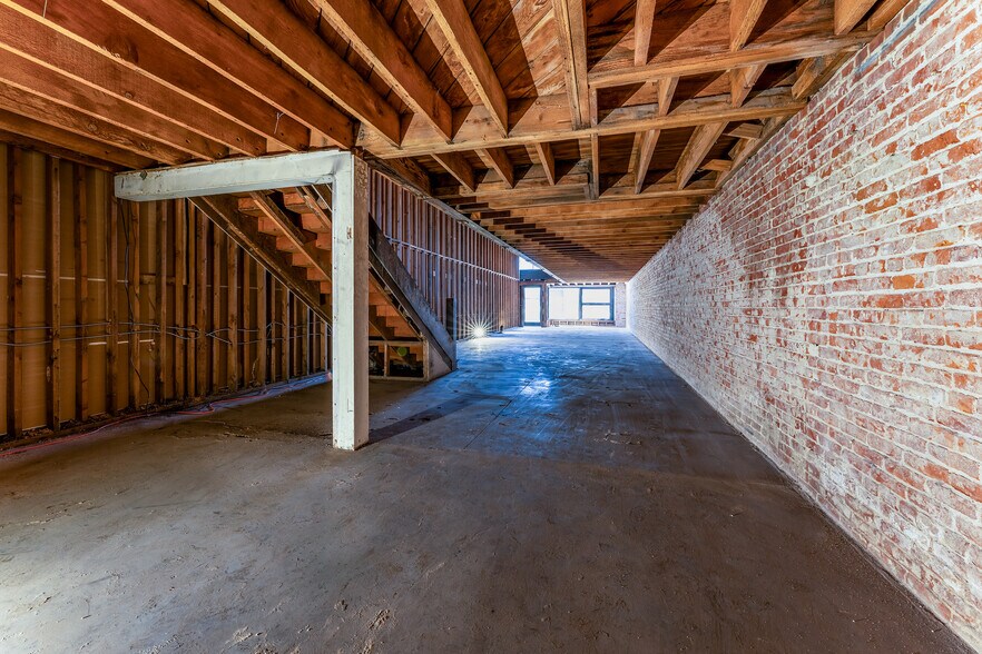 More Photos Of 3060-3064 University Ave, San Diego Storefront Retail Office For Lease