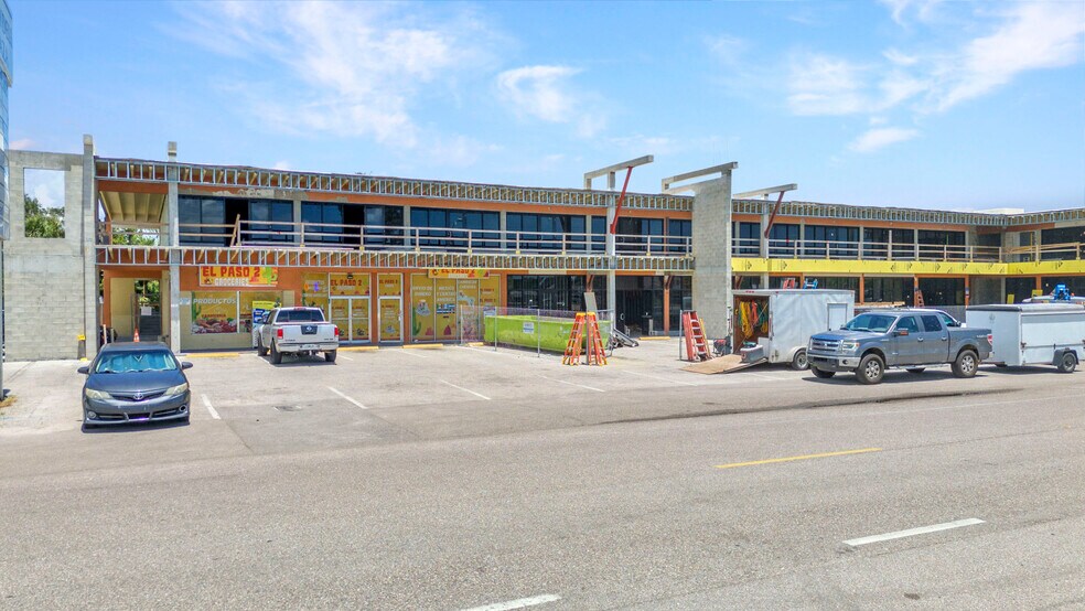 Primary Photo Of 3596 Tamiami Trl, Port Charlotte Unknown For Lease