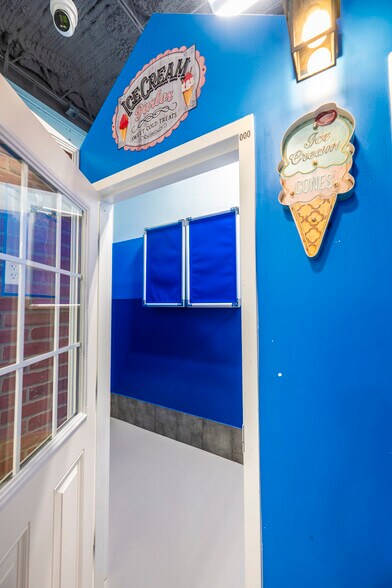 More Photos Of 5149 Powerline Rd, Fort Lauderdale Storefront For Lease