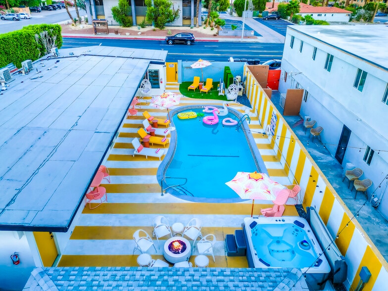 More Photos Of 1339 N Indian Canyon Dr, Palm Springs Hotel For Sale