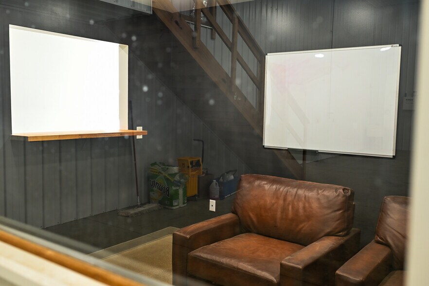 More Photos Of 23367 US 23, Circleville Industrial For Lease