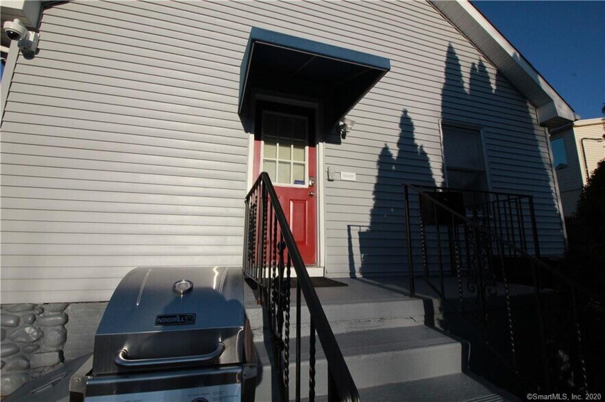 More Photos Of 2519 Whitney Ave, Hamden Office For Sale