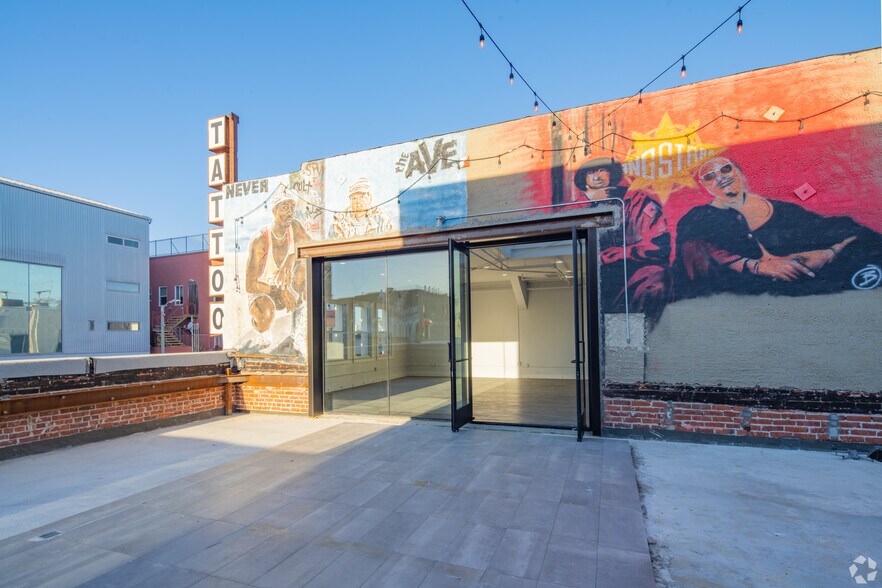 More Photos Of 62-66 Windward Ave, Venice Storefront Retail Office For Lease