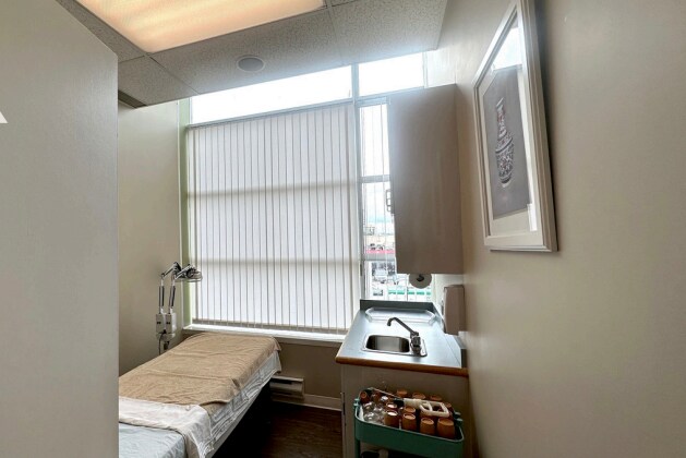 More Photos Of 8260 Westminster Hwy, Richmond Storefront For Sale