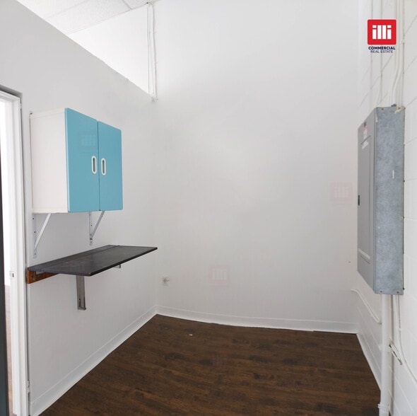 More Photos Of 3476 Whittier Blvd, Los Angeles Freestanding For Lease