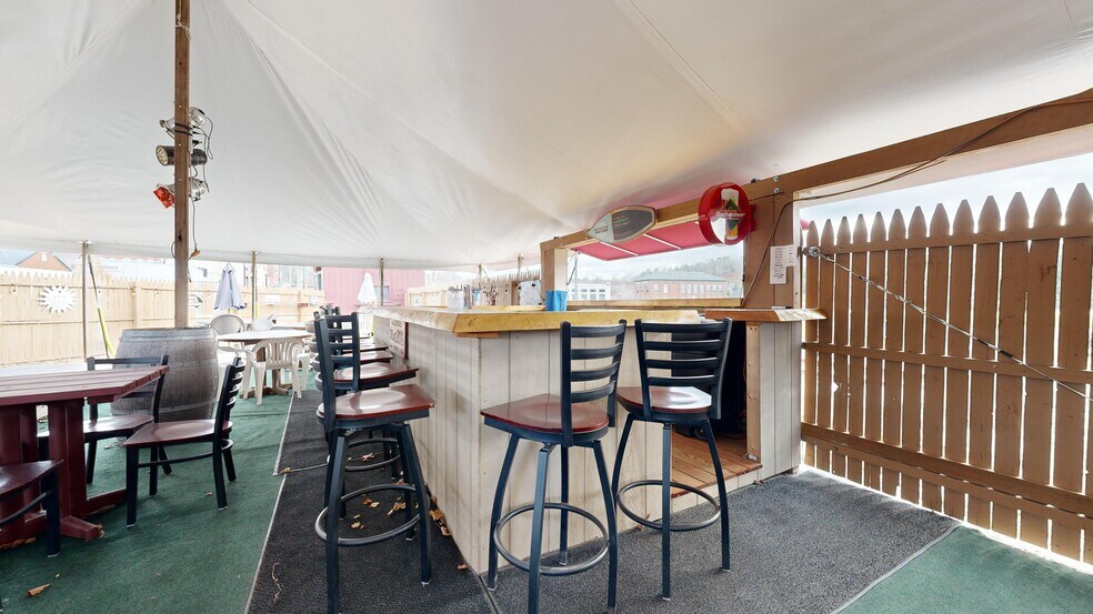 More Photos Of 695 Lisbon St, Lisbon Restaurant For Sale