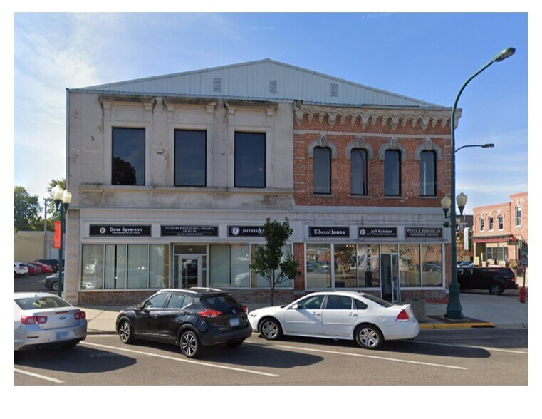 Primary Photo Of 156-160 W State St, Sycamore Office For Lease