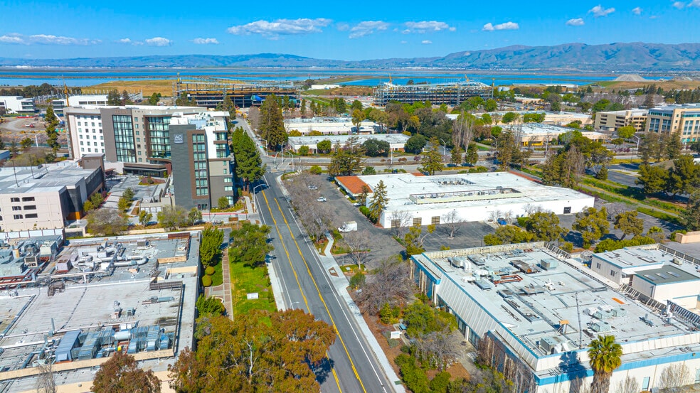 More Photos Of 388 W Java Dr, Sunnyvale Office For Lease