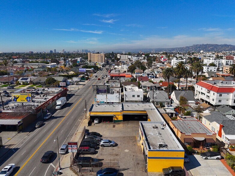 More Photos Of 4401 Beverly Blvd, Los Angeles Auto Repair For Sale