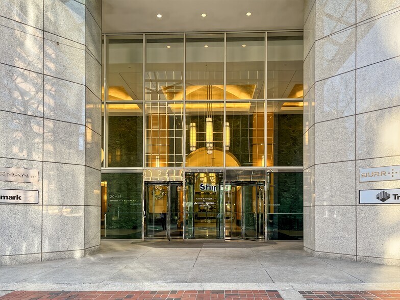 More Photos Of 420 20th St N, Birmingham Coworking Space