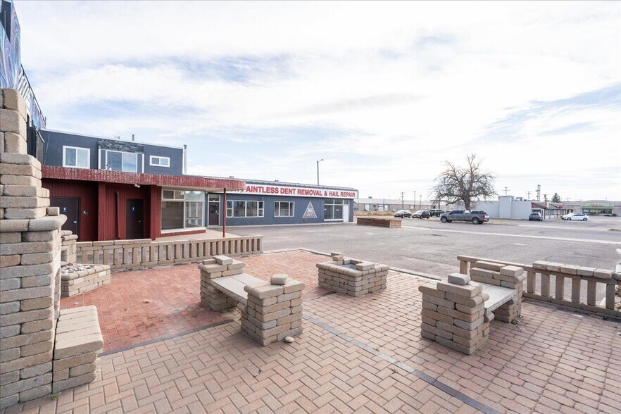 More Photos Of 601 E Lincolnway, Cheyenne Storefront Retail Residential For Sale