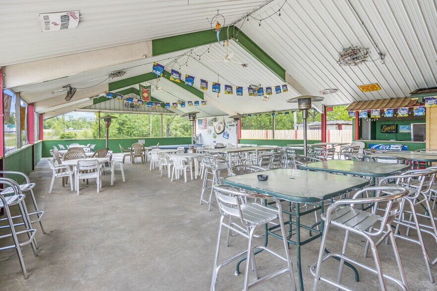 More Photos Of 6605 Hwy 54, Osage Beach Restaurant For Sale