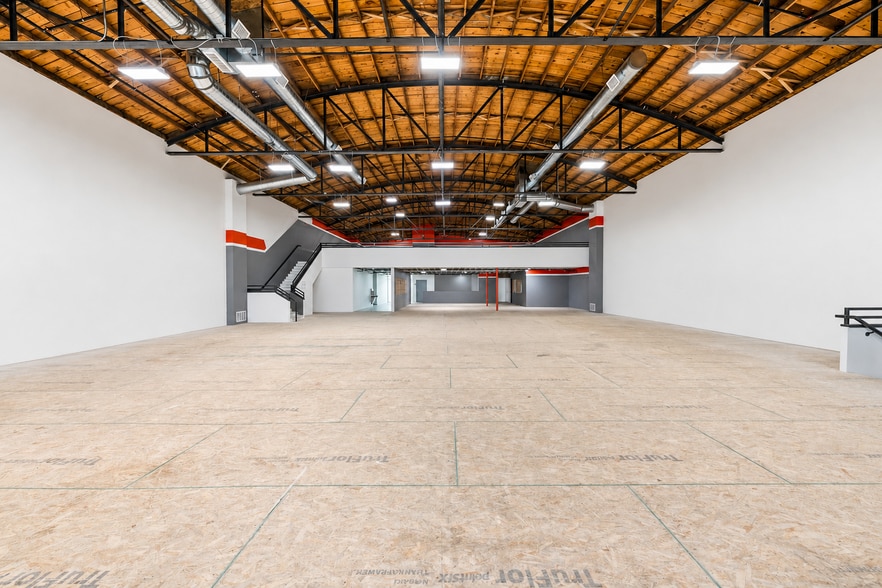 More Photos Of 7674 Main St, Midvale General Retail For Lease