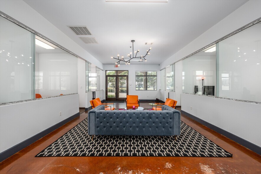 More Photos Of 6513 Preston Rd, Plano Medical For Sale