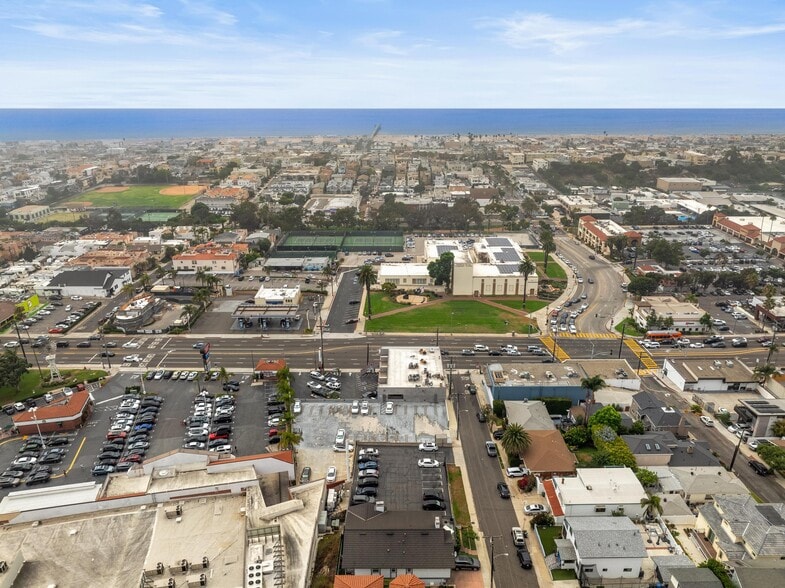 More Photos Of 1200 Pacific Coast Hwy, Hermosa Beach Unknown For Lease