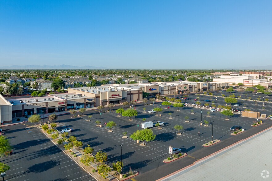 More Photos Of 2805-3053 W Agua Fria Fwy, Phoenix Unknown For Lease