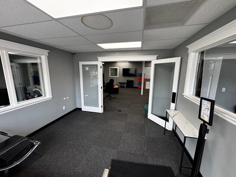 More Photos Of 60 E 100 N, Price Storefront Retail Office For Sale