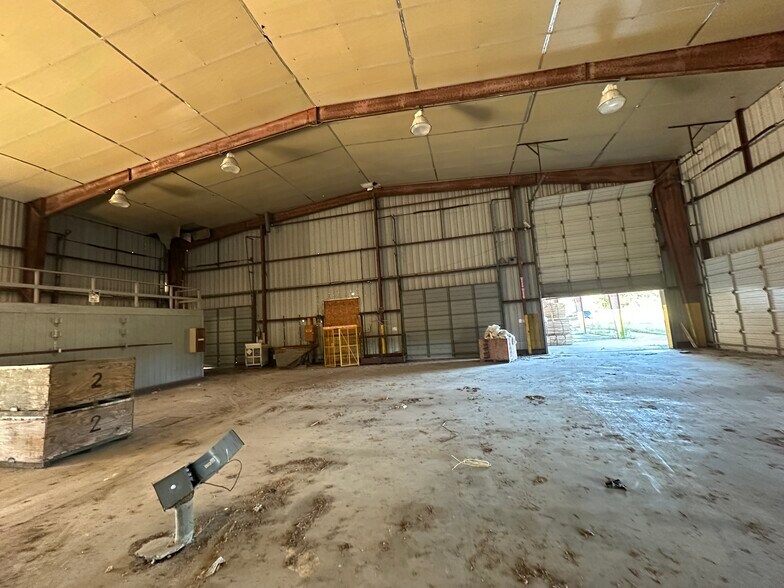 More Photos Of 12201 Lankford Hwy, Hallwood Industrial For Sale