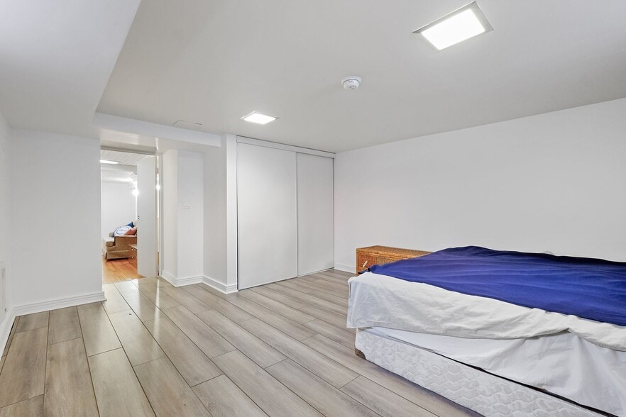 More Photos Of 1031 Carling Av, Ottawa Apartments For Sale