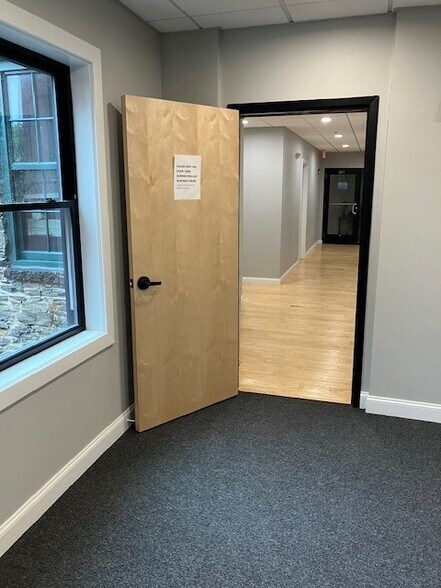 More Photos Of 60 Fletcher St, Lowell Office For Lease
