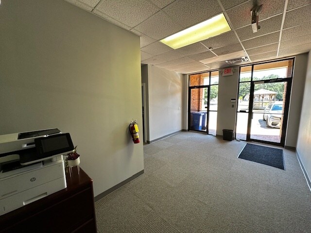 More Photos Of 201 Byrd Ct, Warner Robins Office For Lease