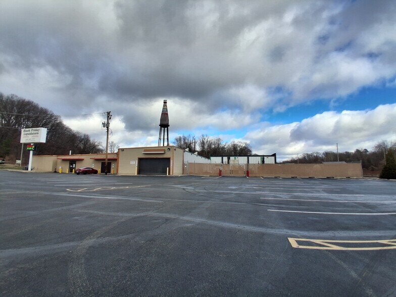 More Photos Of 800 S Morrison Ave, Collinsville Warehouse For Sale