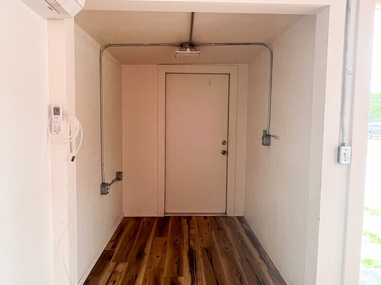 More Photos Of 302 E Omega St, Henrietta General Retail For Sale