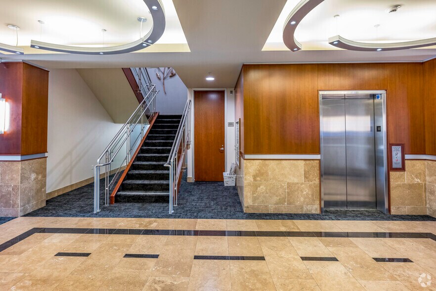 More Photos Of 1731 E Roseville Pky, Roseville Office For Lease