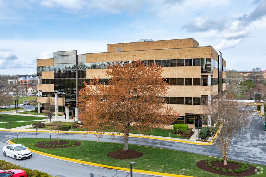 More Photos Of 12850 Middlebrook Rd, Germantown Coworking Space