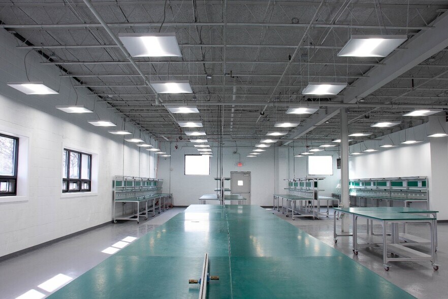 More Photos Of 1560 Fifth Ave, Bay Shore Warehouse For Sale