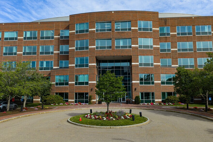 More Photos Of 300 Crown Colony Dr, Quincy Office For Lease