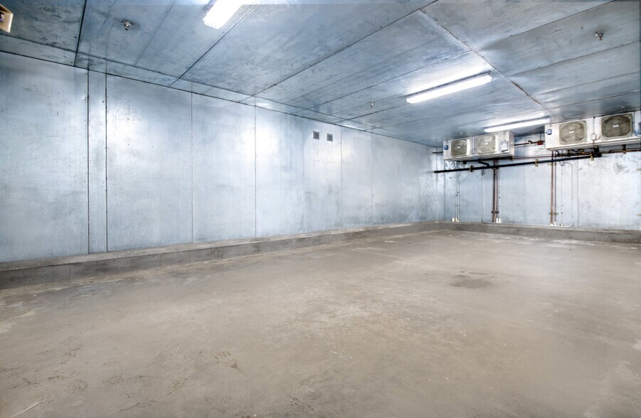 More Photos Of 810 Whispering Pines Ln, Grass Valley Refrigeration Cold Storage For Sale