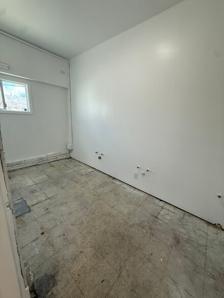 More Photos Of 1410-1464 Cary Ave, San Mateo General Retail For Lease