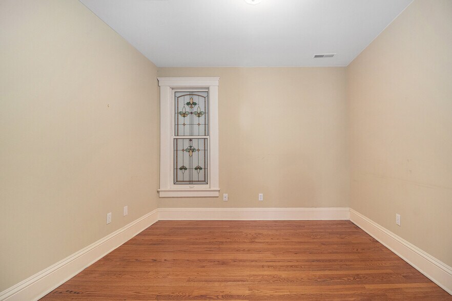 More Photos Of 318 S Thayer St, Ann Arbor Flex For Sale