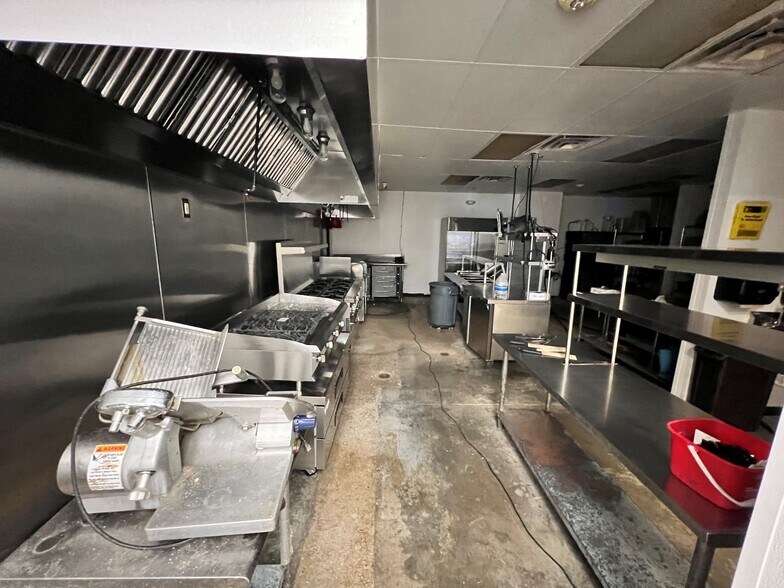 More Photos Of 18320 W Airport Blvd, Richmond General Retail For Lease