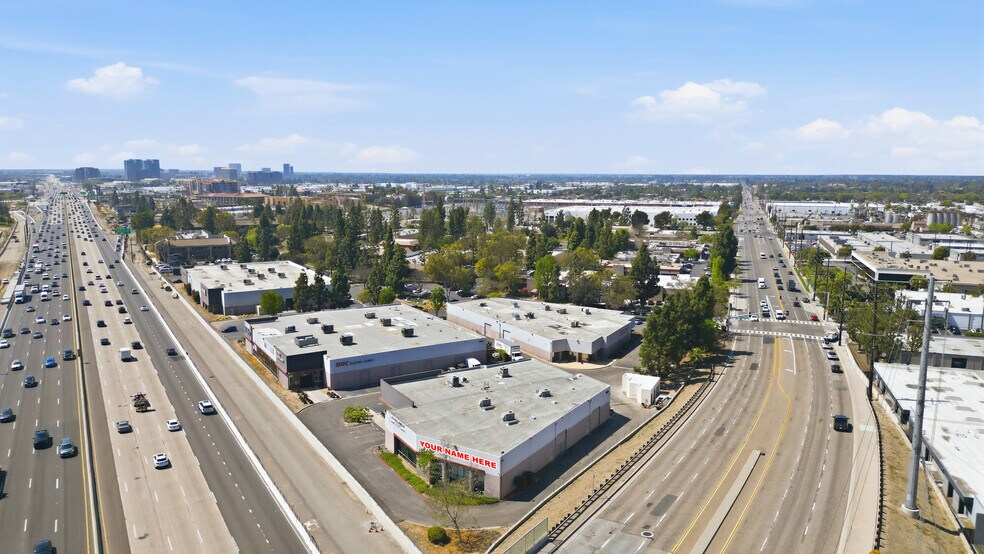 More Photos Of 1544 E Warner Ave, Santa Ana Freestanding For Sale