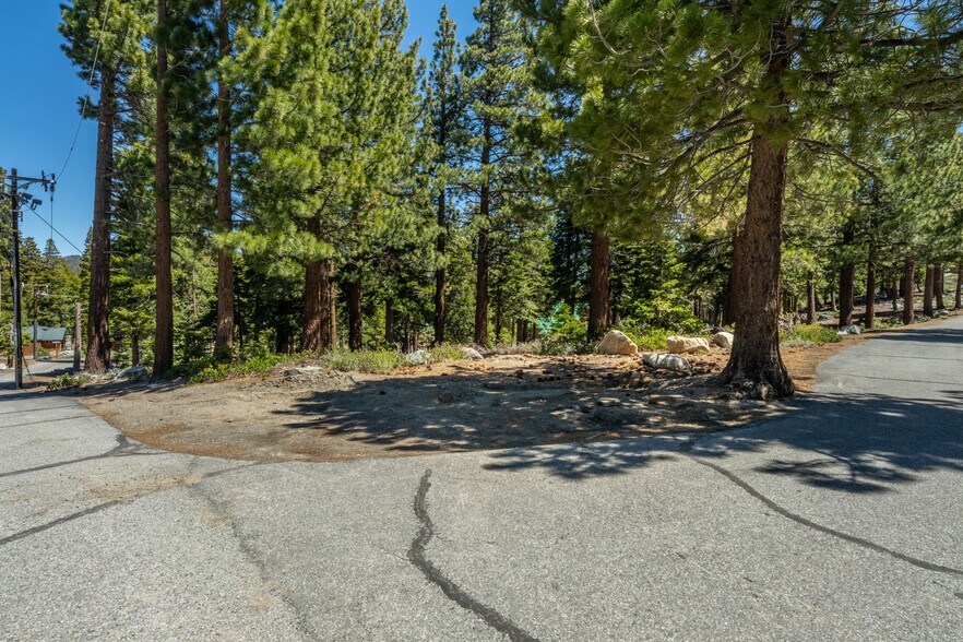 More Photos Of 167 Crawford Ave, Mammoth Lakes Land For Sale
