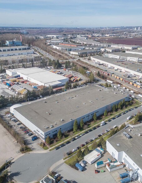 More Photos Of 2310 Charleston Regional Pky, Charleston Distribution For Lease