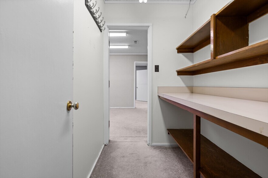 More Photos Of 4300 James Ln, Chattanooga Specialty For Sale