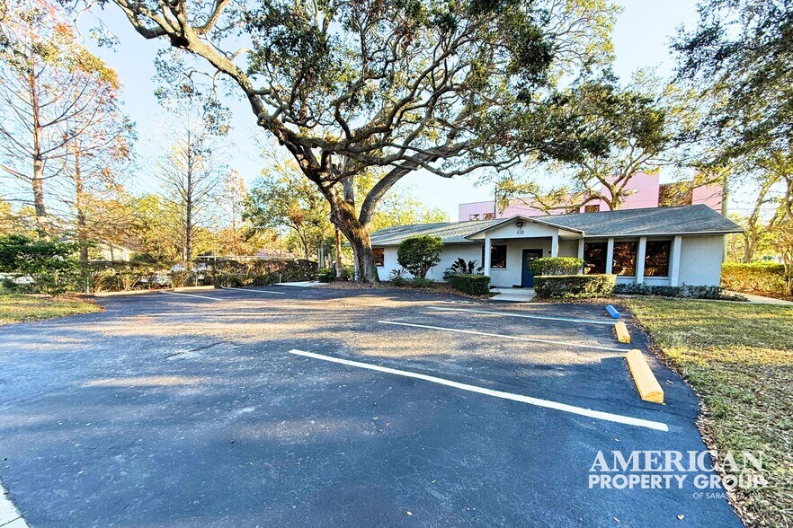 More Photos Of 410 4th Ave E, Bradenton Medical For Lease