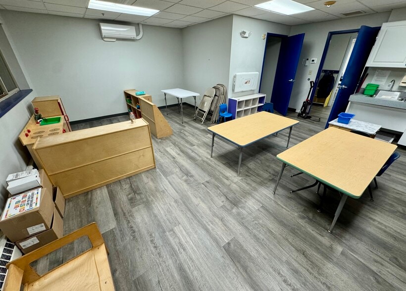 More Photos Of 68 Danbury Rd, New Milford Religious Facility For Lease