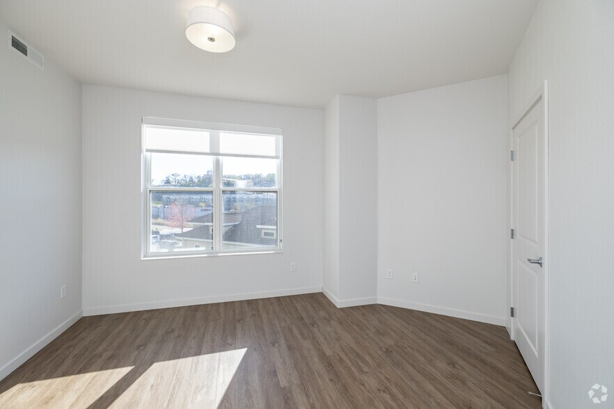 More Photos Of 201 El Dorado Dr, Jordan Apartments For Lease