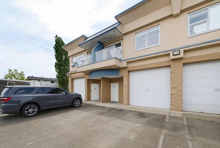 More Photos Of 5678 199th St, Langley Warehouse For Sale