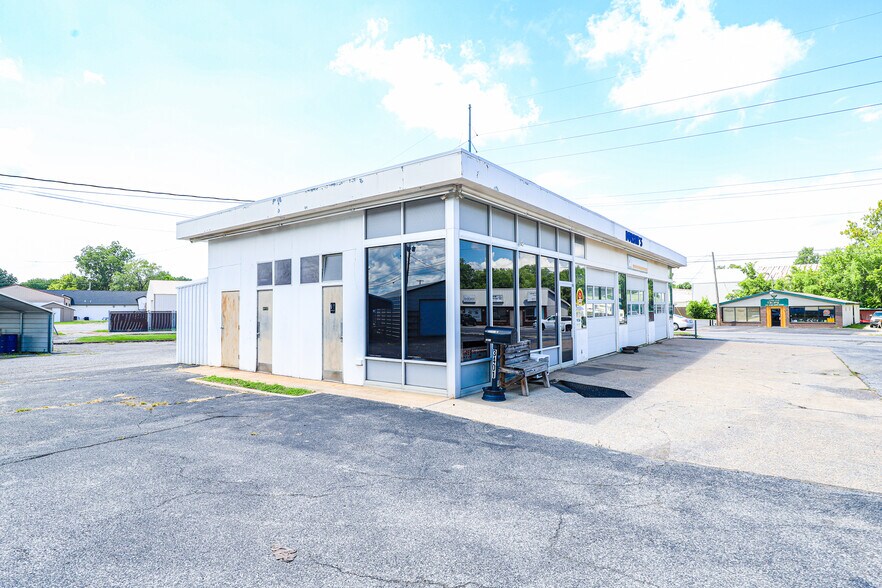 3401 Lone Oak Rd, Paducah, KY 42003 Office For Sale